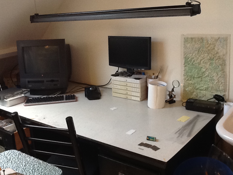Clean desk