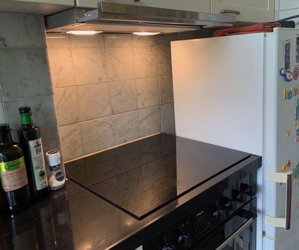 Nieuwe inductiekookplaat geplaatst